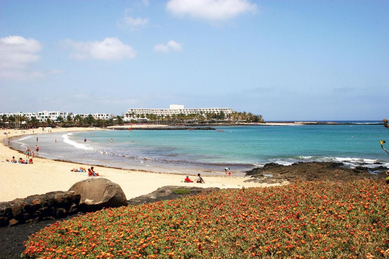 White Deluxe Apartament Costa Teguise